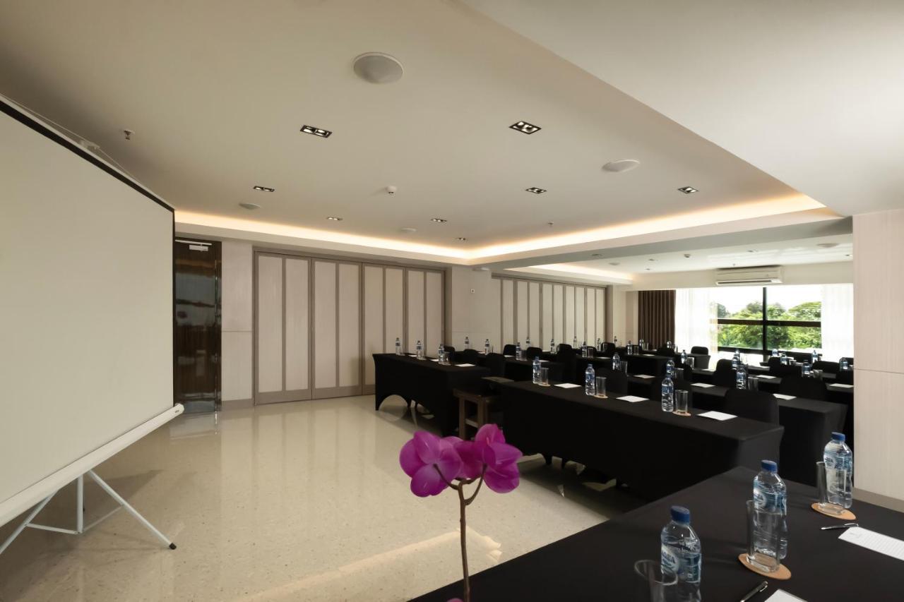 Dream Of Aventus Hotel Kuta Kuta Lombok Kültér fotó
